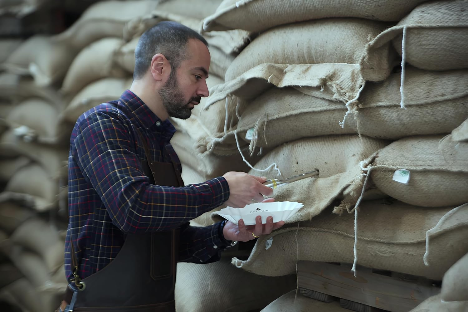 Harboryam Caffè Napoletano Coffee Beans 1kg - 100% Arabica Medium Roast Made in Italy-ExpressCo